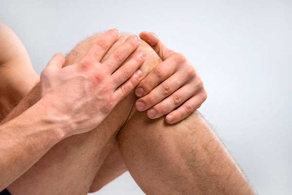 Почему возникают боли в суставах и костях: причины и лечение | Название сайта